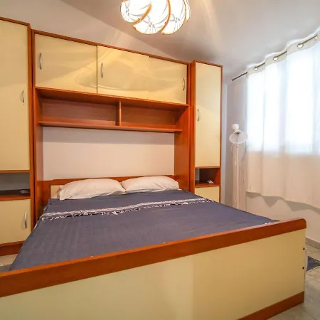 Apartment Ivka - Apt-2 By Interhome Punat